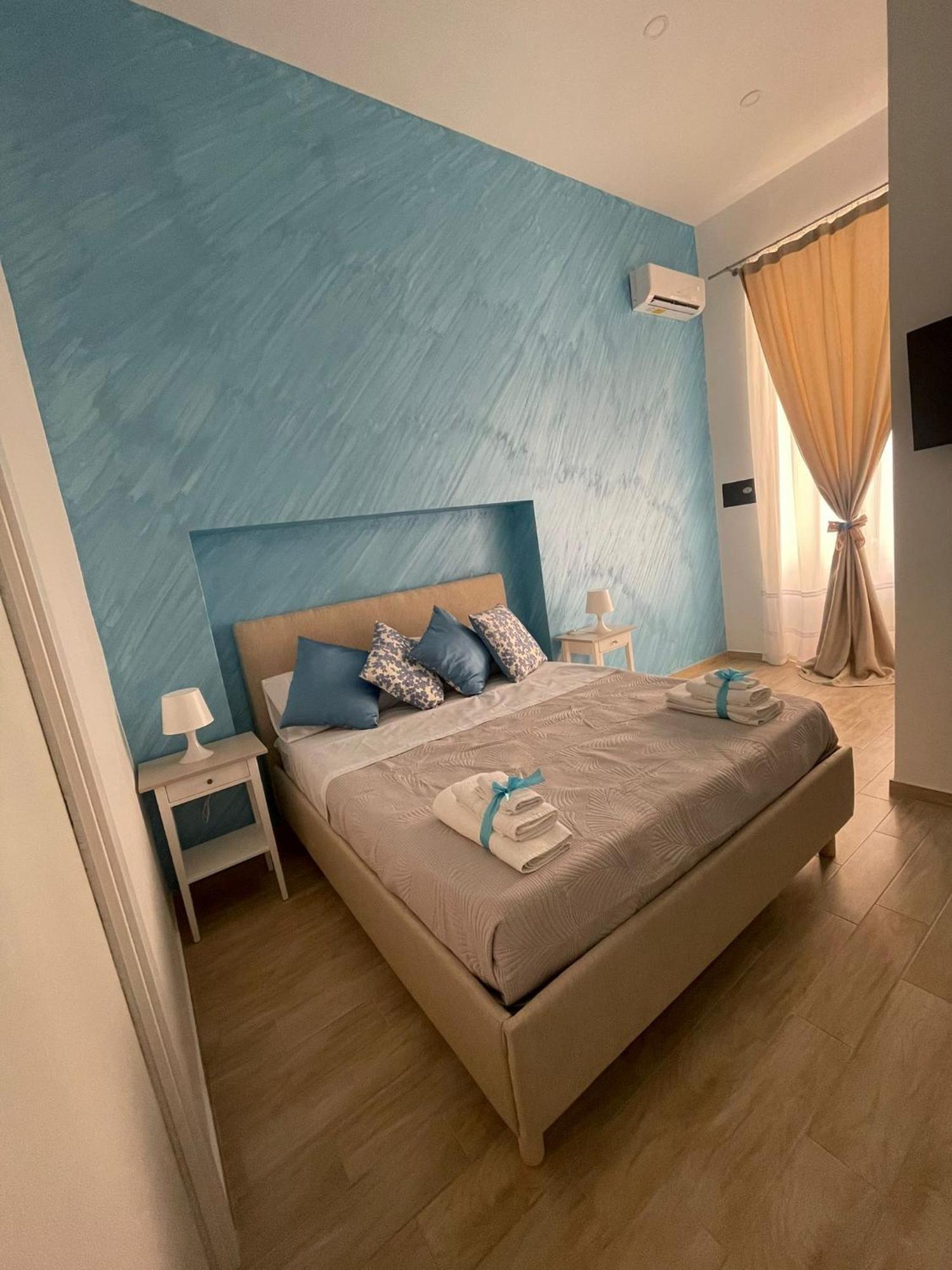 Duomo Luxury Apartament Наполи Екстериор снимка