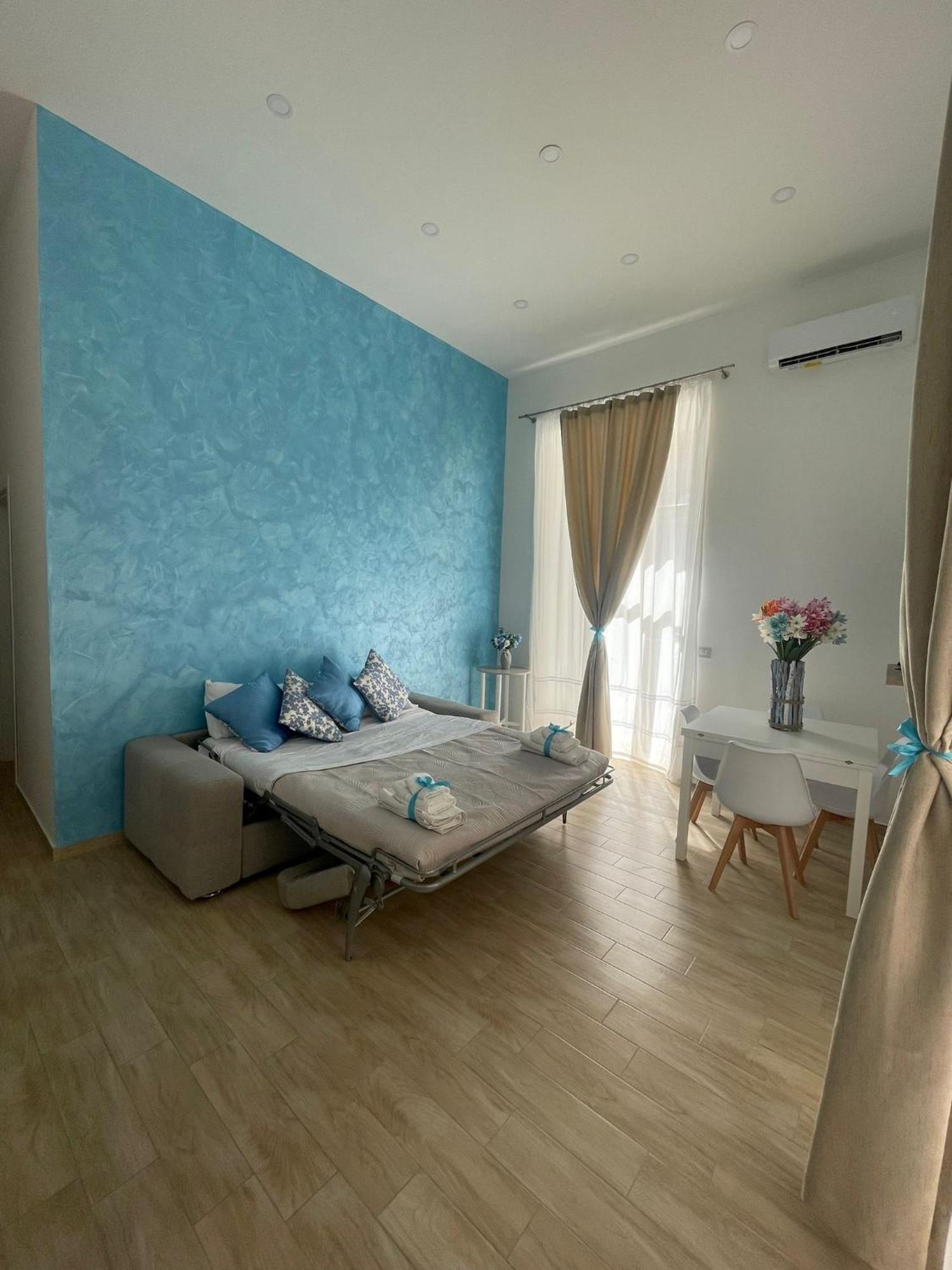 Duomo Luxury Apartament Наполи Екстериор снимка